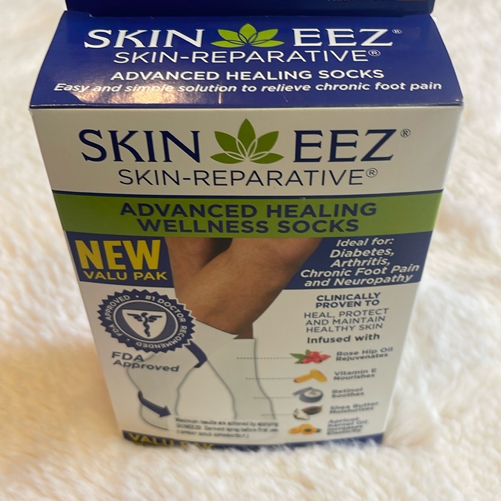 New Skin EEZ Advanced Healing Wellness Socks to help with Diabetes & Foot Pain